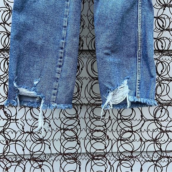 Good American good curved straight jeans shark bite fray hems 0/25 - Picture 3 of 6